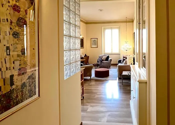 San Giovanni Charming Flat *