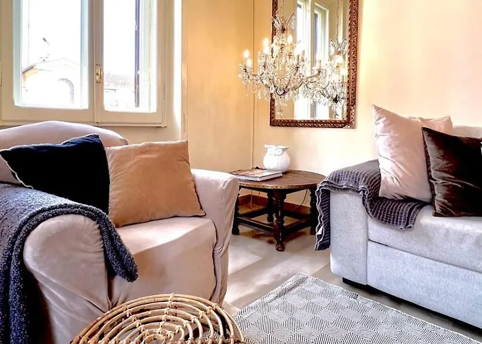 San Giovanni Charming Flat *
